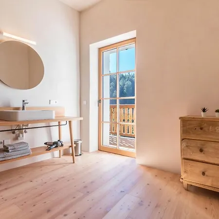 Apartment Hof Im Thal Zirbe